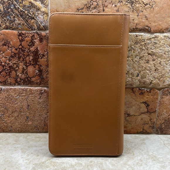 Levenger Fine Leather Tools Credit Card & Checkbook Wallet Organizer – Brown - Picture 2 of 14